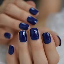 Puede variar desde un tono azul medianamente oscuro hasta un color negro azulado y tiene una coloración estandarizada a nivel de colores web. Squoval Unas Postizas Redondas Cortas Gel Uv Brillante Azul Oscuro Color Puro Puntas De Unas Clasicas Acrilico Unas Postizas Aliexpress