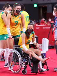 A disputa ficou dura, tandara errou e as norte. Nazx Jqsdkcxm