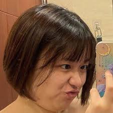 Jasmine Chi (@c._.ww) • Threads, Say more