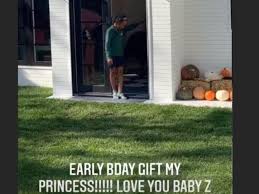 The ultimate story of lebron james. Nba 2020 Lebron James Daughter Zhuri Lakers Star Buys House For 6yo The Courier Mail