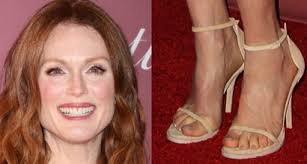 Самые новые твиты от julianne moore (@_juliannemoore): Julianne Moore S Famous Toes Sexy Feet And Hot Legs In High Heels