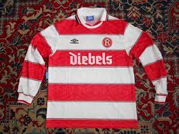 So sieht das neue trikot von. L S Rare 1 Fortuna Dusseldorf 1995 96 Home 29 Umbro Xl Etsy