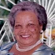 Laura Esson's Instagram, Twitter & Facebook