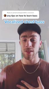 Alex (@alexsanchezcreates)