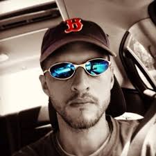 Corey LaBonville (@ItsMeMrCorey)