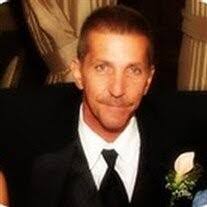 Elizabeth Putz's Instagram, Twitter & Facebook