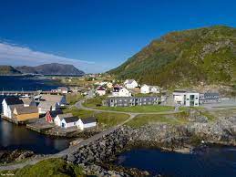 Runde is an island in the municipality of herøy in møre og romsdal county, norway. Runde Miljosenter Runde Updated 2021 Prices