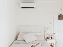 It also has a fan and dehumidifier for extra comfort, as well as a washable air filter to keep the air it circulates clean. Window Air Conditioner Vs Ductless Mini Split Ac System