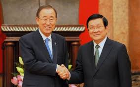 Kết quả hình ảnh cho Ban Ki-moon ghé thăm VN