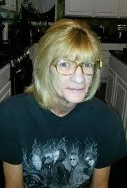 Donna Bowles's Instagram, Twitter & Facebook