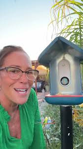 Bird Buddy How to Charge