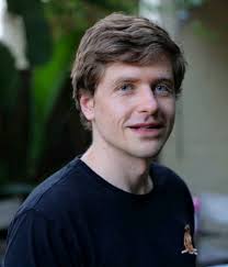 To whoever is making these juvenile and OBVIOUSLY FAKE AI videos of me, can  you PLEASE stop sending them to me and my family. @albomp @acurrentaffair9  @vic_policeforce is there nothing that can be ...