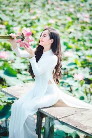 Top 10 Bài văn thuyết minh về áo dài Việt Nam hay nhất - toplist.vn