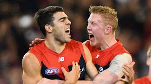 images?q=tbn:ANd9GcRdErgBiVJduOQ4z-B82pb