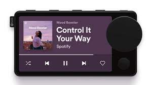 Spotify has finally unveiled car thing, a touchscreen panel you add to your car currently available to eligible users in the u.s., spotify wrote in its announcement, car thing enables you to play your. Spotify Car Thing Neue Blicke Auf Das Gerat