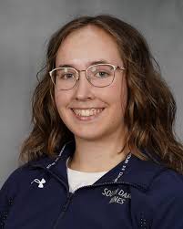 Alyssa Blake's Instagram, Twitter & Facebook