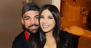 When bowen struck against ipswich playing for hull, he directed a love heart towards the stands. Ufc Star Mike Perry Scraps Coaches To Have Girlfriend Latory Gonzalez As Only Corner Person Daily Star