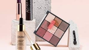 Notre collection beauté & cheveux de 2020 est en solde. Beaute En Ligne Beauty Cosmetic Personal Care 82 Photos Facebook