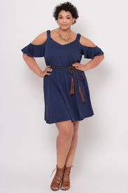 2020 Buyuk Beden Yazlik Elbise Modelleri Lacivert Kisa Askili Omuzlar Acik Dusuk Kol The Dress Elbise Modelleri Elbise