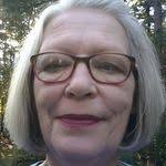 Rhonda Holman's Instagram, Twitter & Facebook