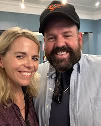 Everyone needs to listen to Jump For Joy. @hissgoldenmessenger made a  stunner of an album and I'm so lucky that I got to sing all over it. Love  this band so much