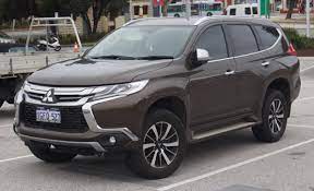 Gambar kereta pajero sport yang mewah. Fail 2017 Mitsubishi Pajero Sport Qe Gls Wagon 2018 08 06 01 Jpg Wikipedia Bahasa Melayu Ensiklopedia Bebas