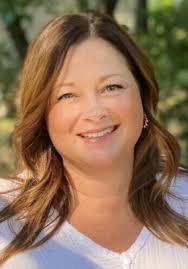 Amy Mcmillen's Instagram, Twitter & Facebook