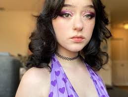 Rare but beautiful heterochromia 🌻