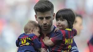 ¡un coche que le ha regalado el futbolista a la colombiana! Milan Pique Cumple Tres Anos Diez Minutos Youtube En 2020 Gerard Pique Y Shakira Shakira Y Pique Shakira