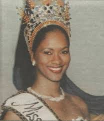 Laquisha Young's Instagram, Twitter & Facebook