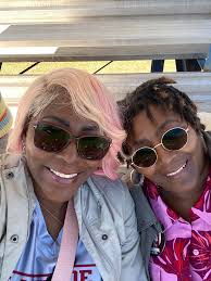 Renée Harris Quarles (@shunnette23) • Instagram photos and videos