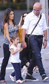 ¿quieres tener en tu web las últimas noticias, fotos y vídeos de françois pinault? Salma Hayek S Husband Francois Henri Pinault On His Secret Son With Linda Evangelista Daily Mail Online