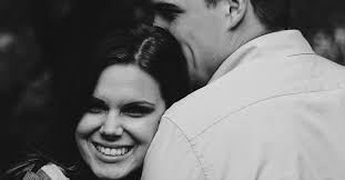 Send her one of these adorable text messages to show that you constantly think about her. Simple Yet Cute Good Morning Texts That Will Melt Her Heart