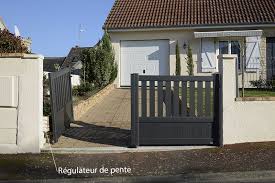 Peut supporter un poids maximal de 70kgs par vantail. Les Finitions Du Portail Battant Kostum Kostum