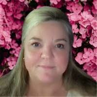 Stacy Skaggs's Instagram, Twitter & Facebook