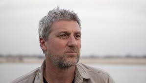 Ce sont de véritables appels à prendre le large mais aussi la source de grandes civilisations, le refuge de peuples oubliés, des poumons économiques, culturels et bien sûr écologiques. Francois Pecheux Au Bout C Est La Mer Je Ne Joue Pas Un Role C Est Genial