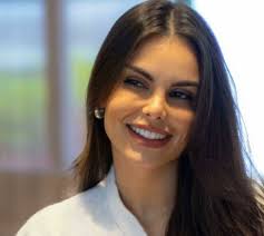 Mãe da filha de Neymar corre para hospital e tem diagnóstico