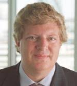 The dynamics of secondaries