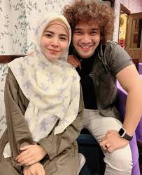 Penisbahan bin / binti dibelakang nama. Jgn Buat Andaian Sendiri Ye Nadzmi Adhwa Dedah Maksud Sebenar Nama Anak Oren Laici