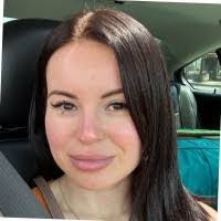 Alla Farber's Instagram, Twitter & Facebook