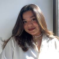 100+ perfiles de «Nohemí»