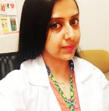 I have seen many people having spinach smoothie,green juices in their  regular routine. Generally they use raw veggies and blend them together  which is a good thing to have,but spinach and kale