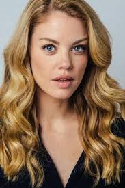 Cast & Crew for The Perfect Roommate (2011)