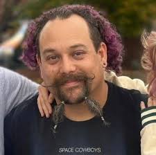 Jasper Avelis (@jasper.avelis) • Facebook