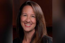 Andrea Keenan's Instagram, Twitter & Facebook