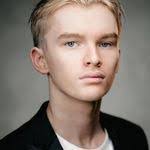 Tracy Cusack's Instagram, Twitter & Facebook