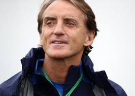 Difficile dirlo ora, ma la sensazione è che non solo la scozia, ma anche mezza europa farà il tifo per l'italia in. Cblcs7p168t0mm