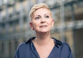 GEWALT IM JOB BEHINDERUNG AK WAHL