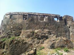 Quot sion fort quot स यन क ल ल एक भव य द व य व स त. Sewri Fort And Sion Fort Sorry State Of Affairs Wannabemaven