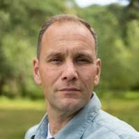 1300+ "Poll" profiles